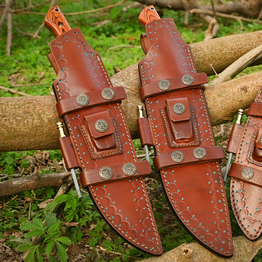 Hand-Forged 300-Layer Tanto Set