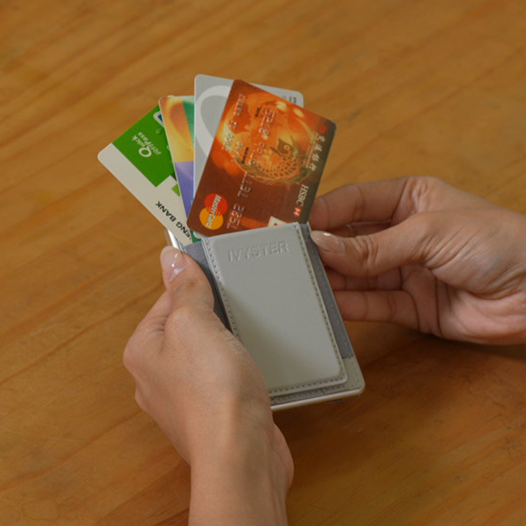 Your Wallet Just Learned To Charge Your Phone