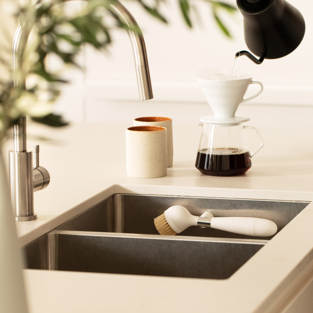 Award-Winning Dish Brush, Stored Right