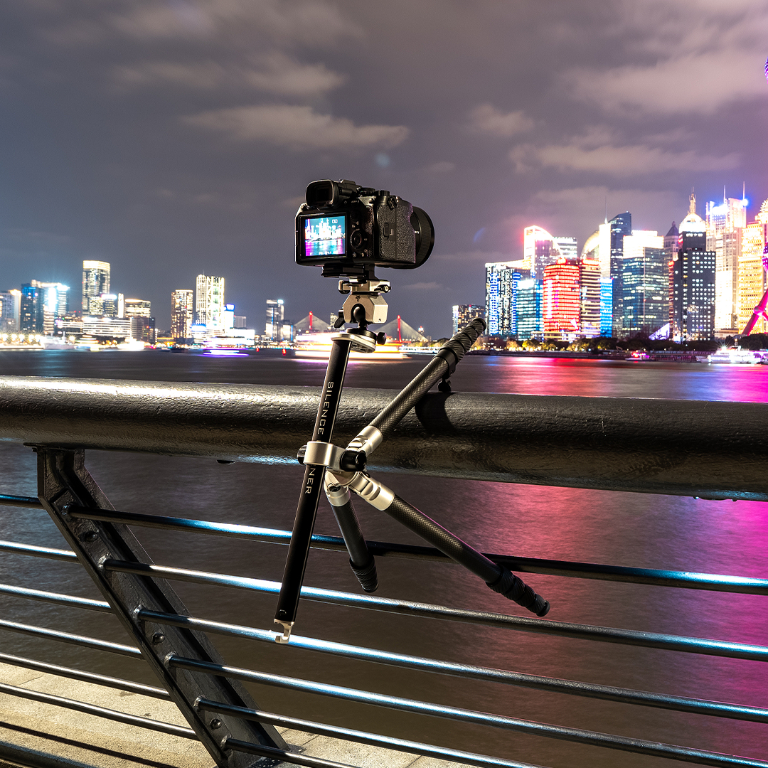Full-Size Tripod That Hangs Anywhere