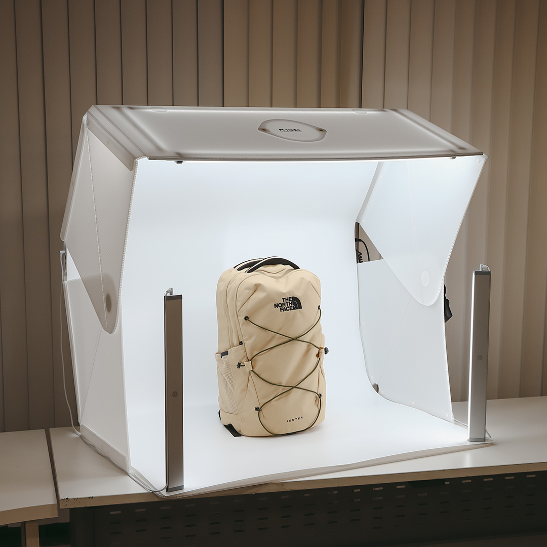 Foldable Studio. Full-Scale Power