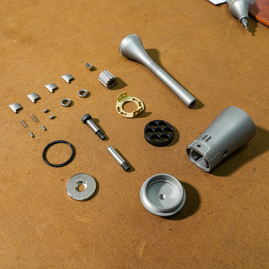 Ergonomic Driver With Precision