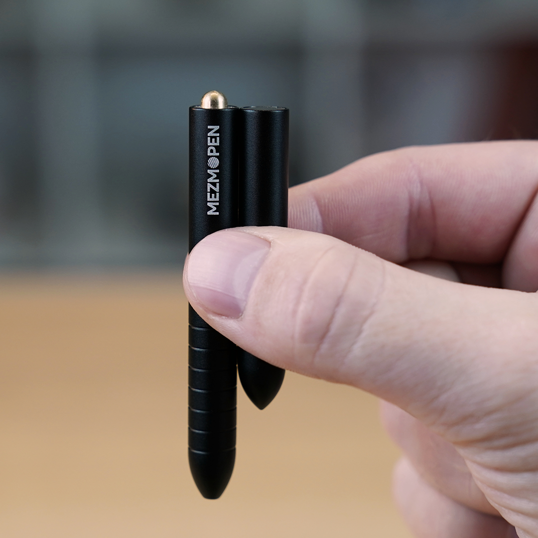An Every Day Pen Designed For Fidgeting Fun