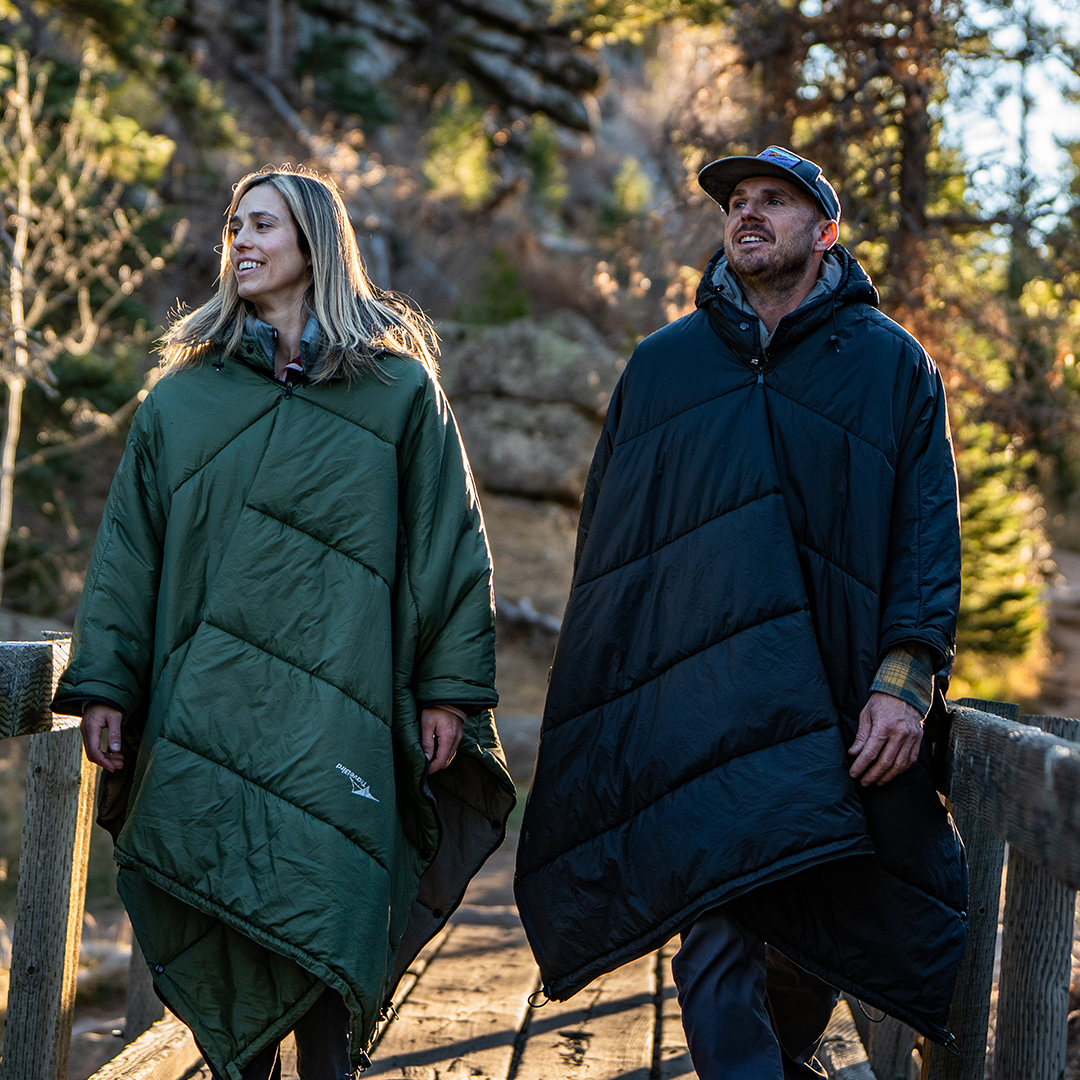 7 Ways To Stay Cozy Outside