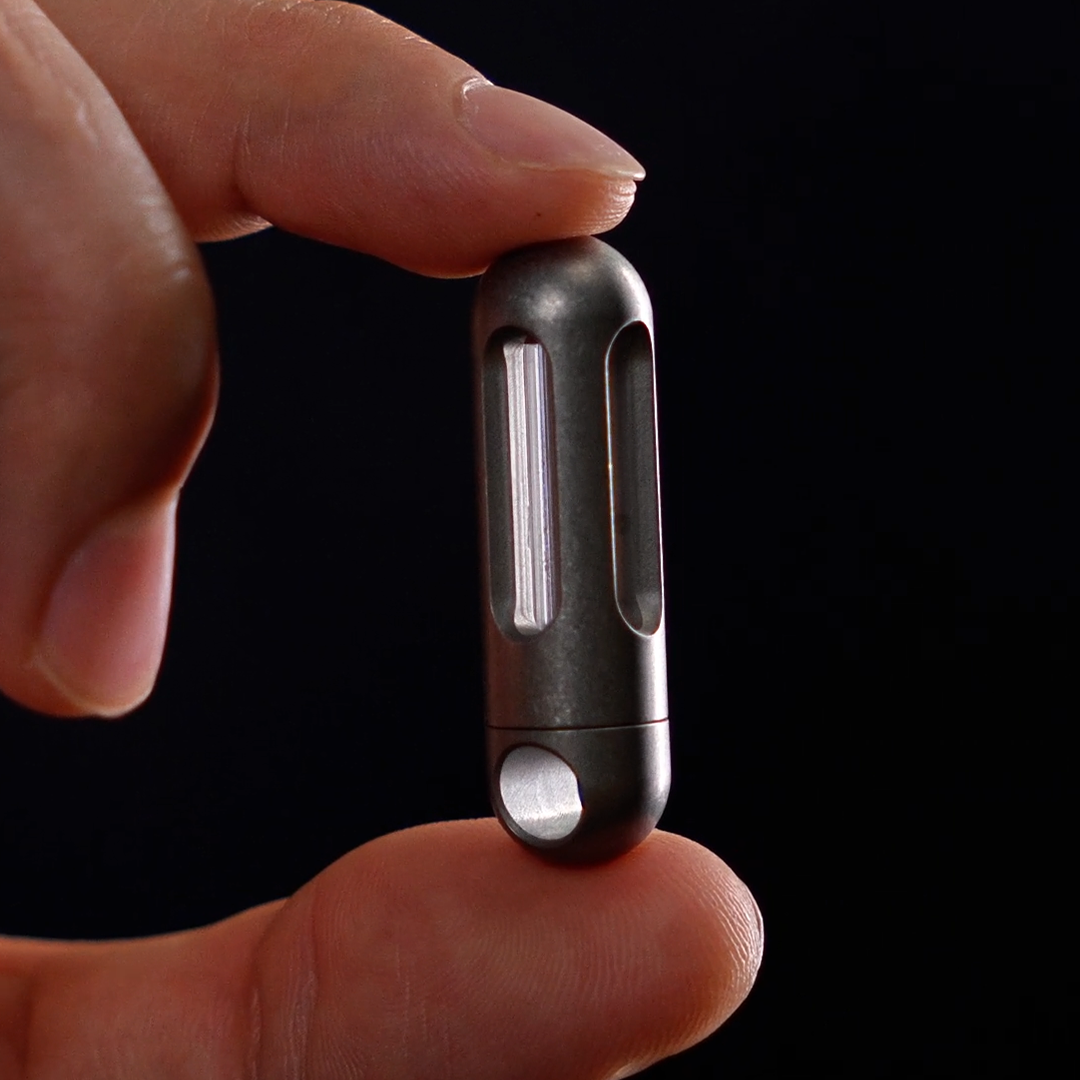 Gr5 Titanium Capsule With 25-Year Glow