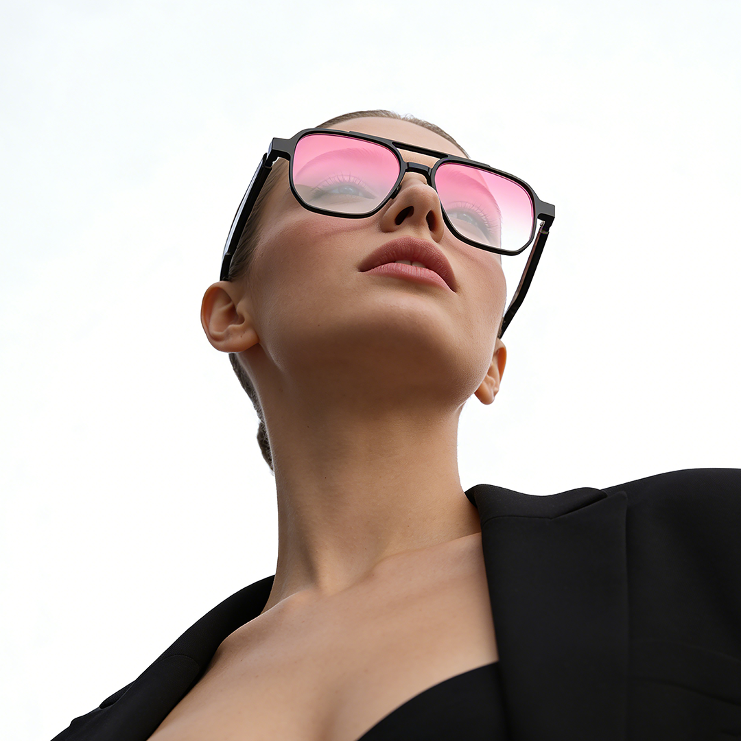 Magnetic Smart Glasses With Translation