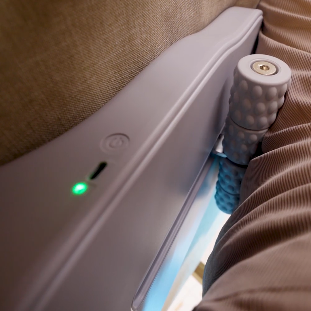 Intelligent Spinal Rolling Therapy At Home