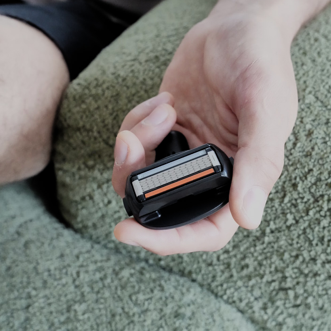 The 360 degrees Razor Built For Curves