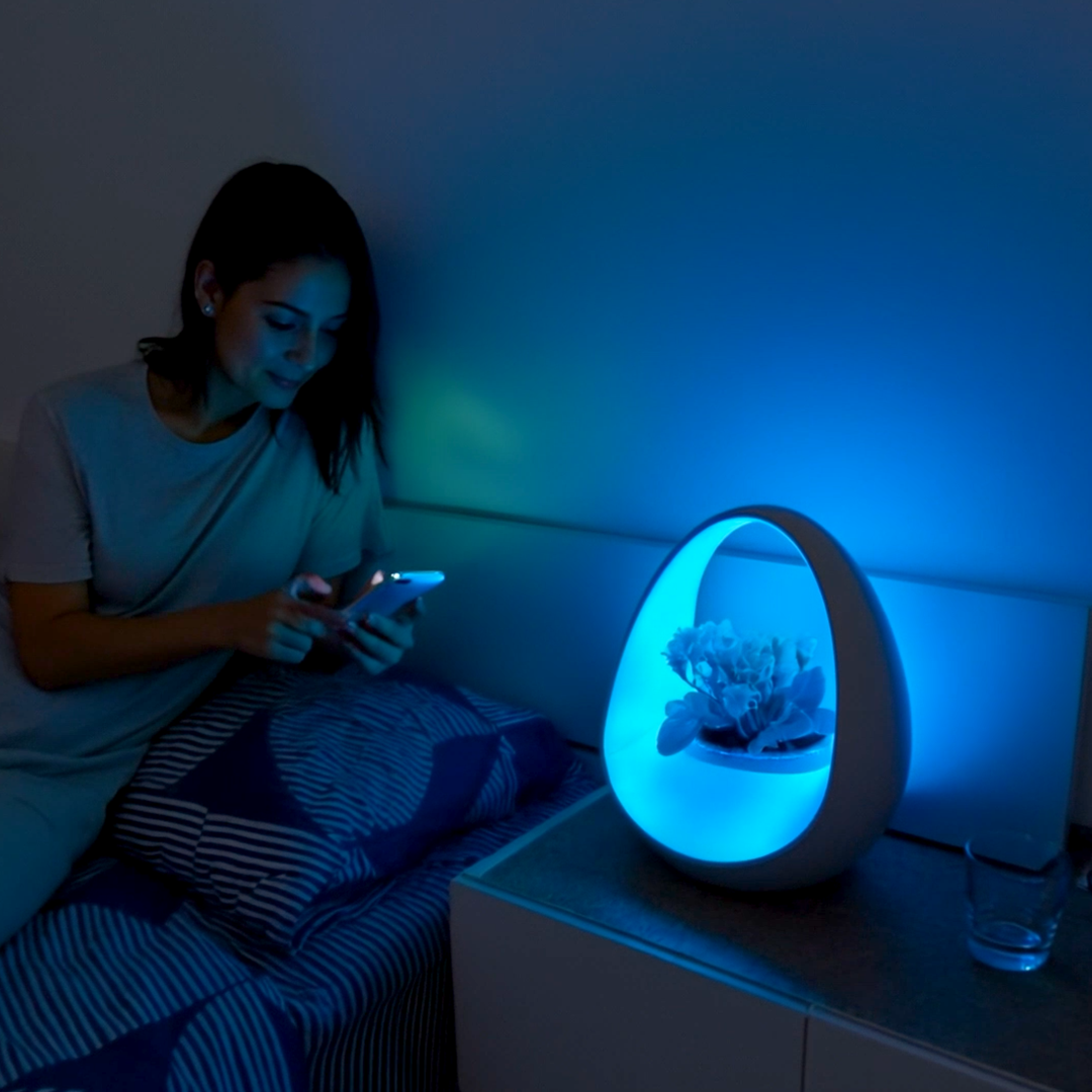 Where Light Meets Life Powered by Water, Designed to Grow