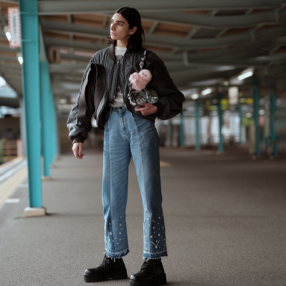 A Tiny Robot That Notices You