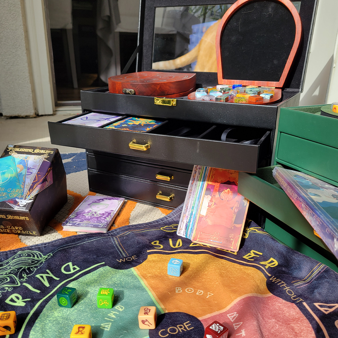 Divination, Reinvented in Dice Form