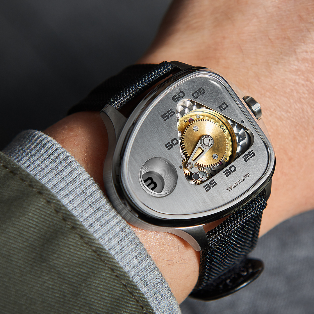 Jump Hour, Triangular Minutes Watch