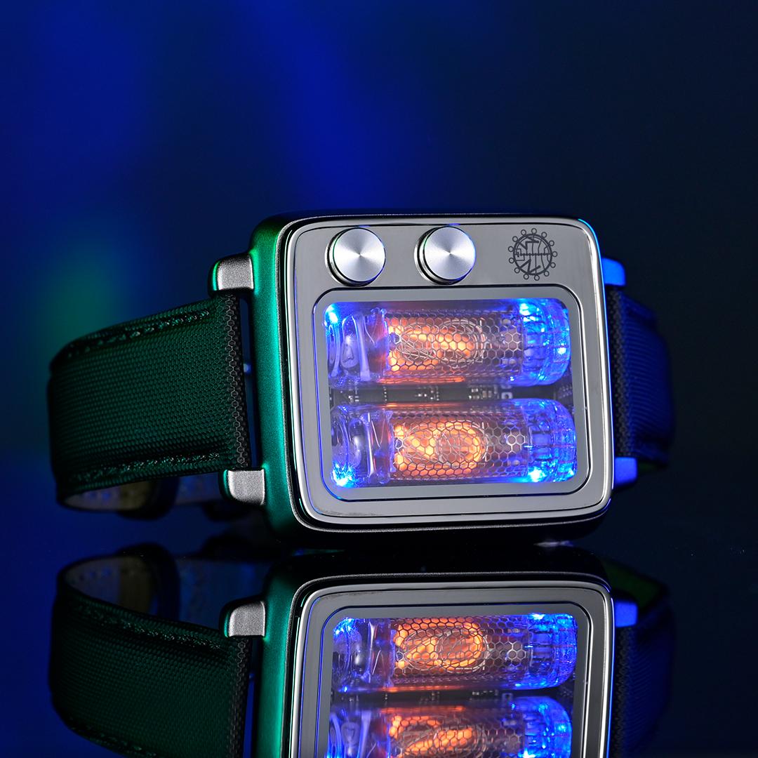 This Retro-Modern Nixie Tubes Watch Will Have Everyone Asking About It