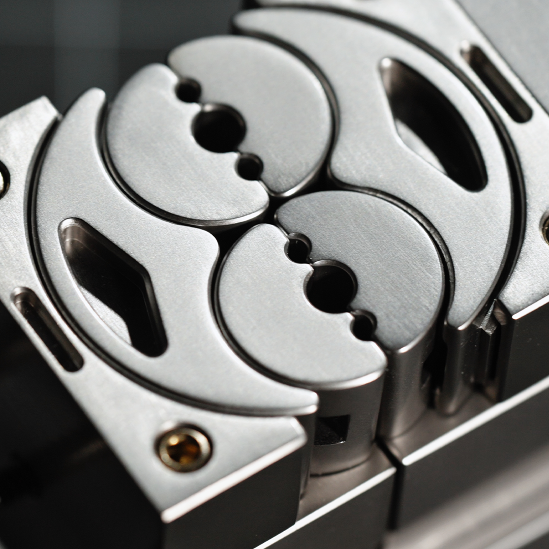 A Vise That Moves With Your Work