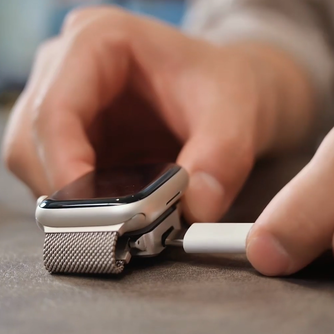 Apple Watch Band With Built-In Charger