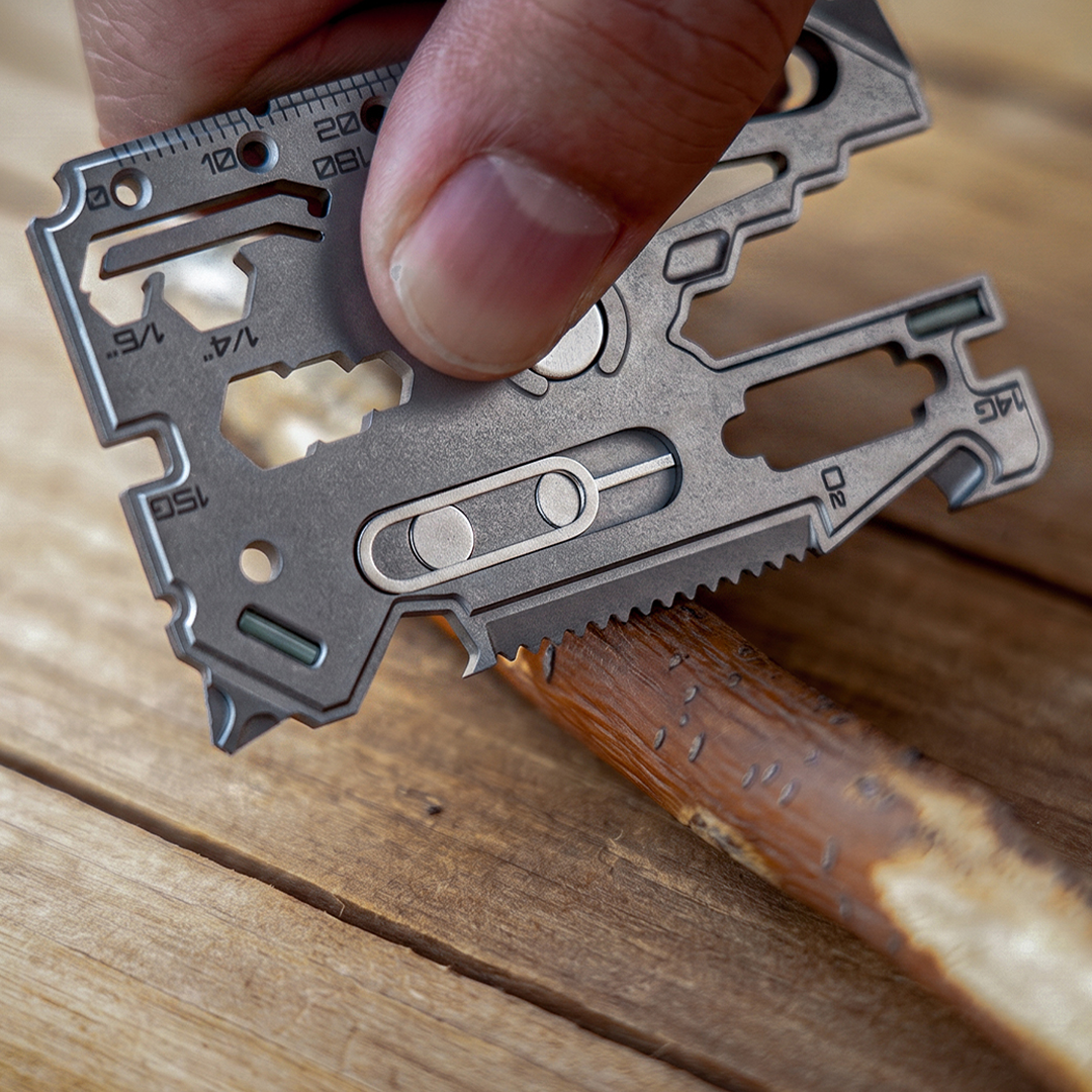 100 Tools In 5 Titanium Cards