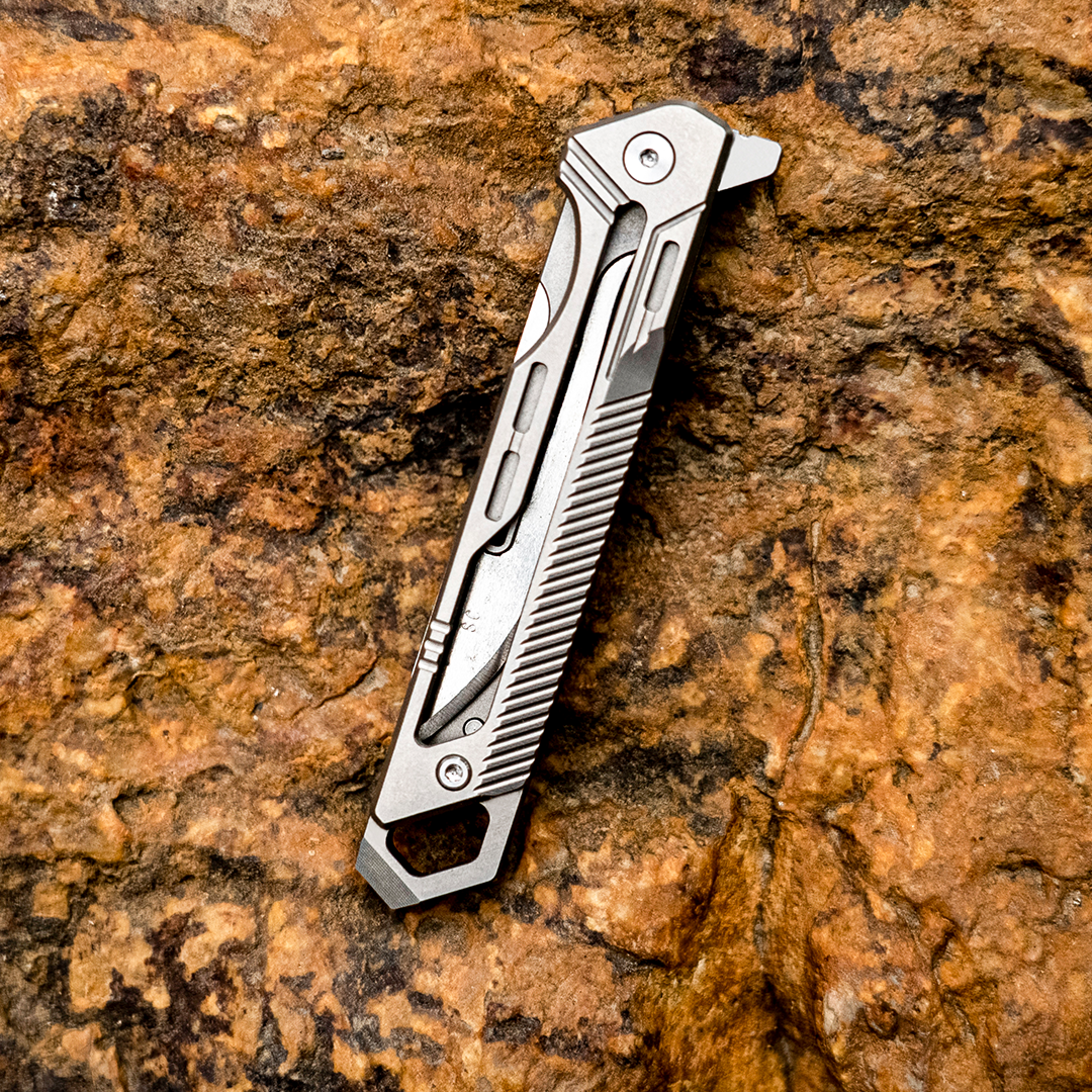 A Sleek Titanium Gr5 Multifunctional Knife