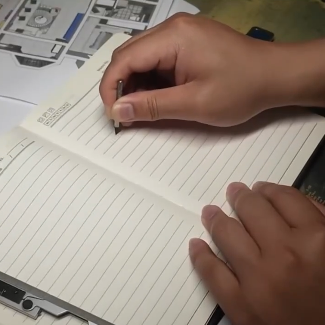 Meet The Ultimate EDC Ruler For Any Challenge