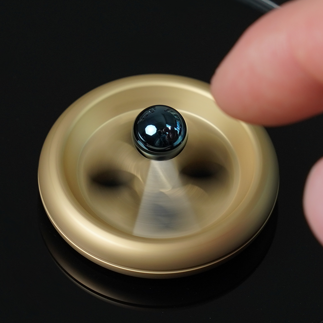 Pocket Art With Physics