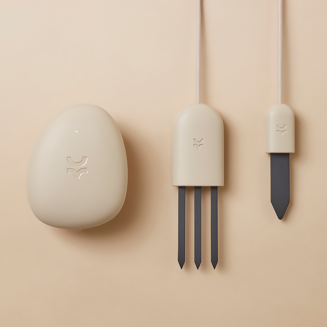 Smart Sensor & App For Effortless Plant Care