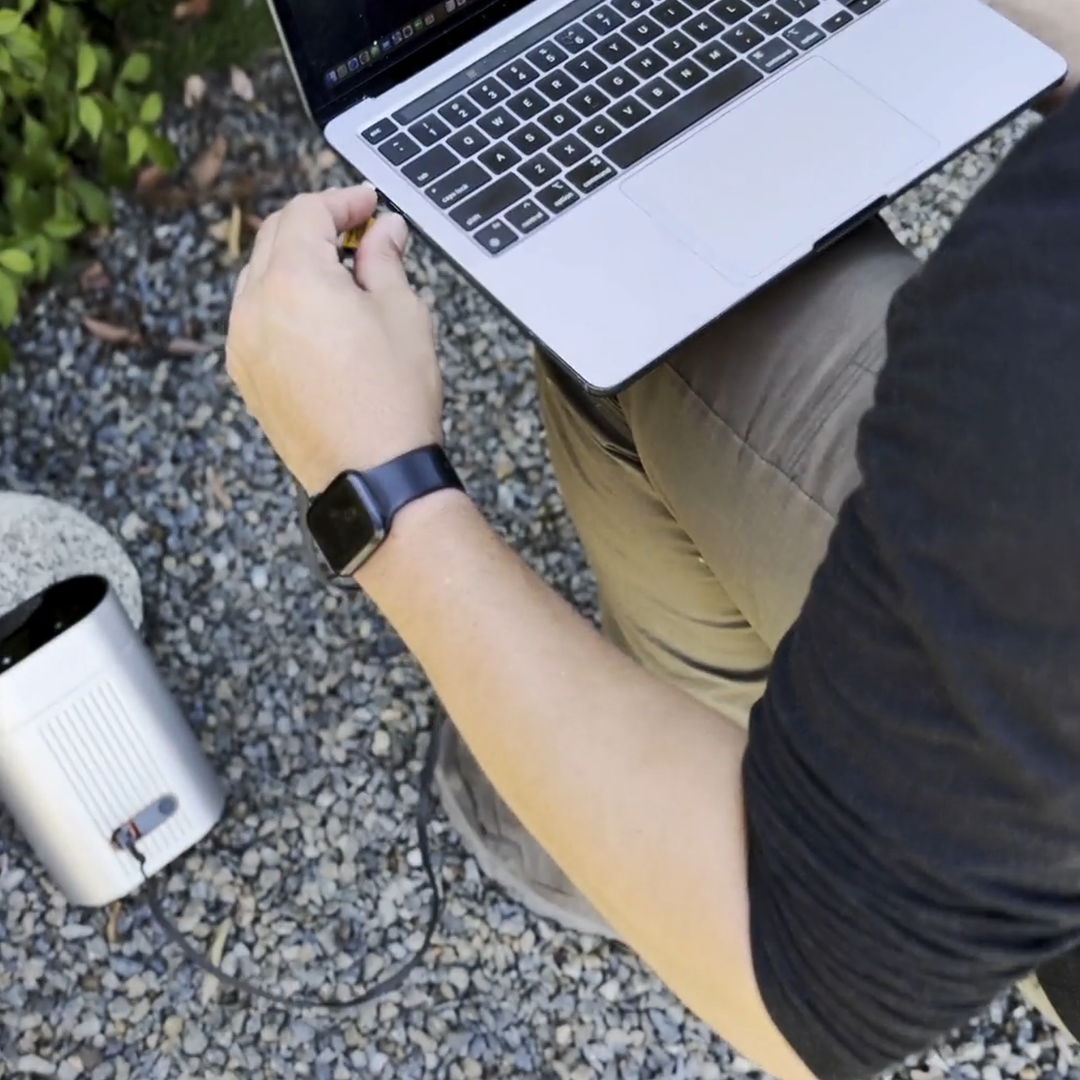 The Foldable Wireless Espresso Maker