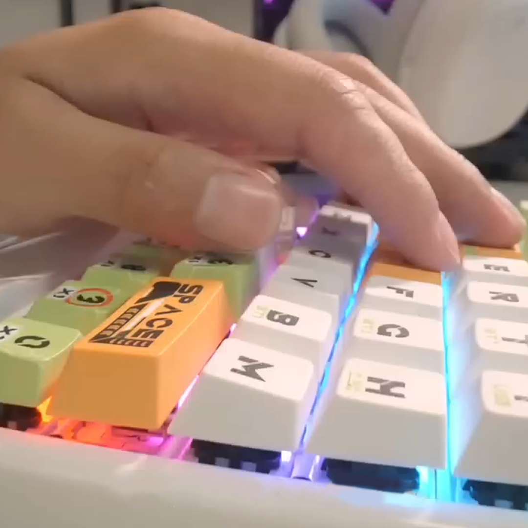 Minimalist One Handed Keyboard For Gamers