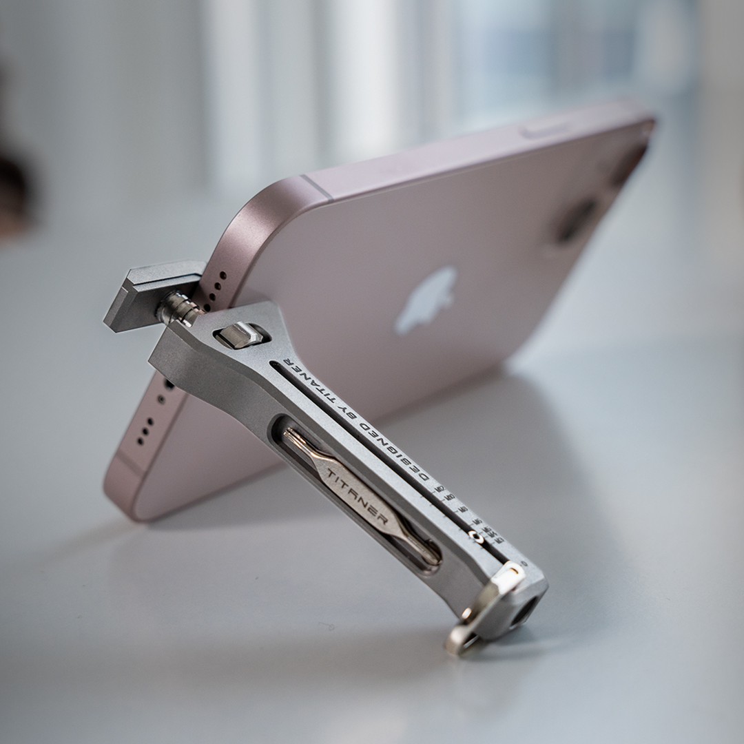 Precision-Crafted Titanium Multitool For Everyday Tasks - First Backer