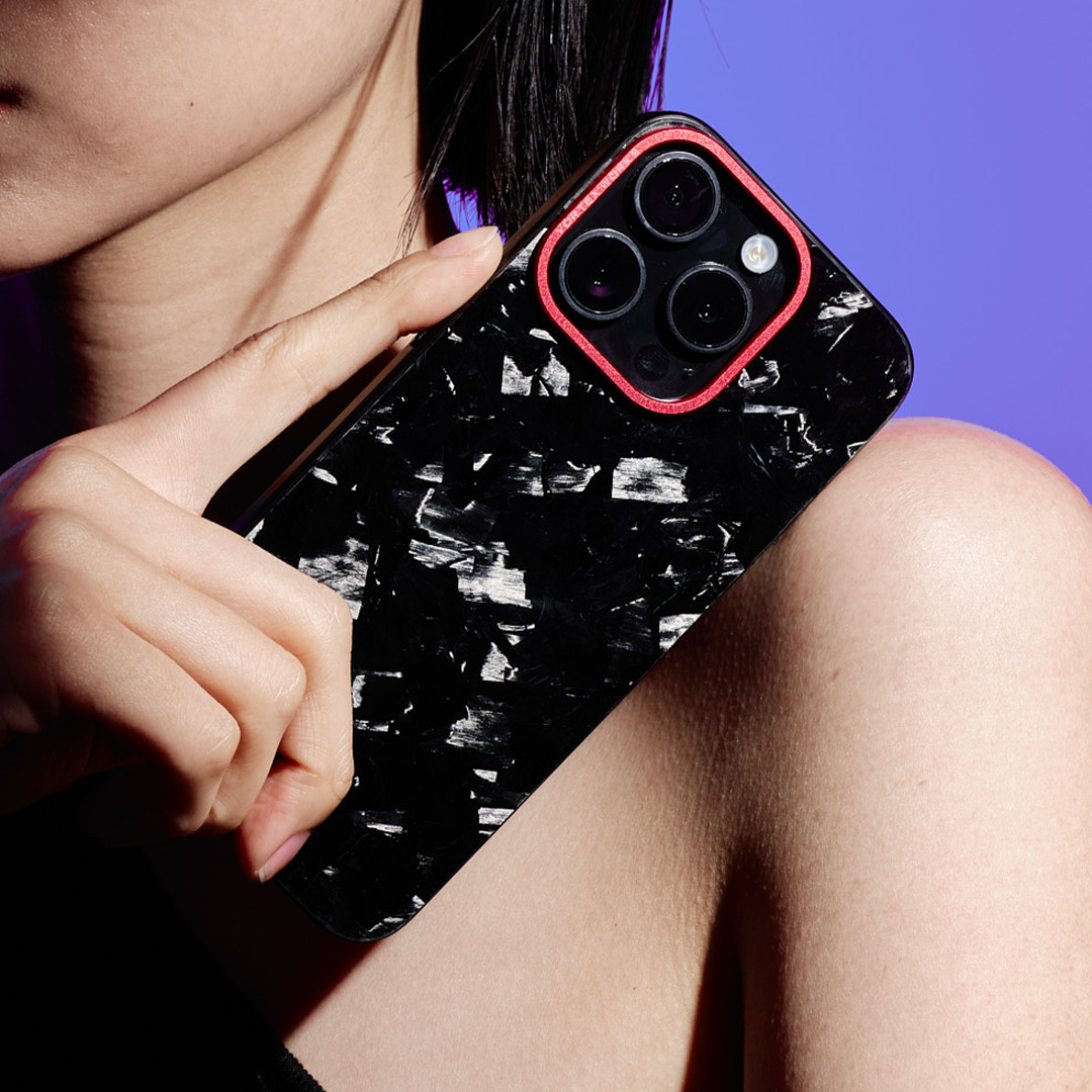 iPhone Style With Aerospace Carbon