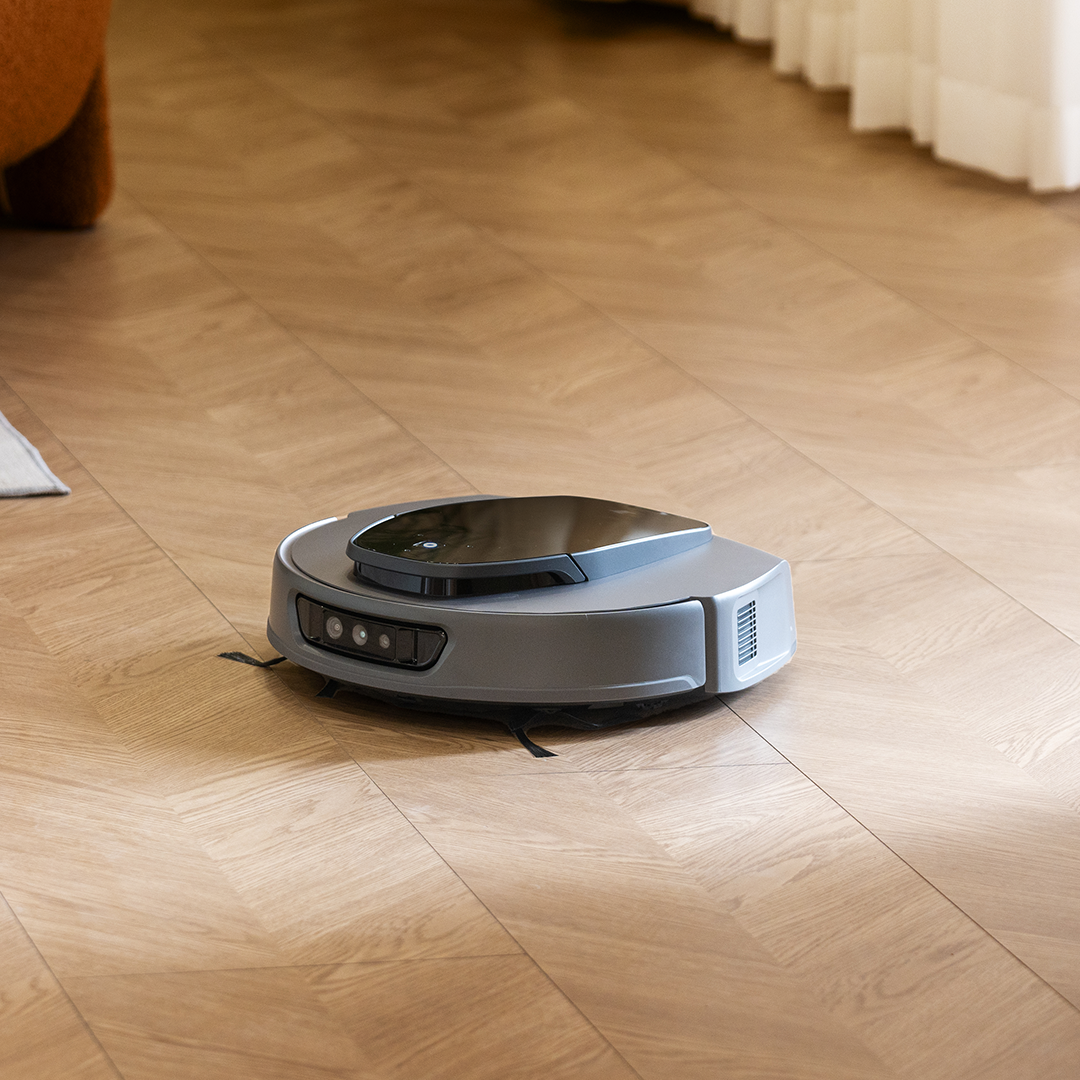 Revolutionary Floor Washing Robot Vacuum With Water Recycling