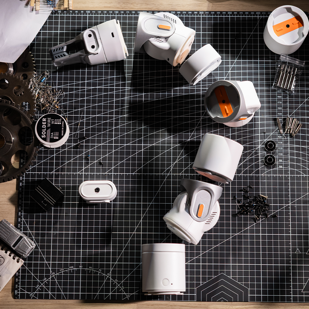 Modular AI Robot Arm With Open-Source SDK