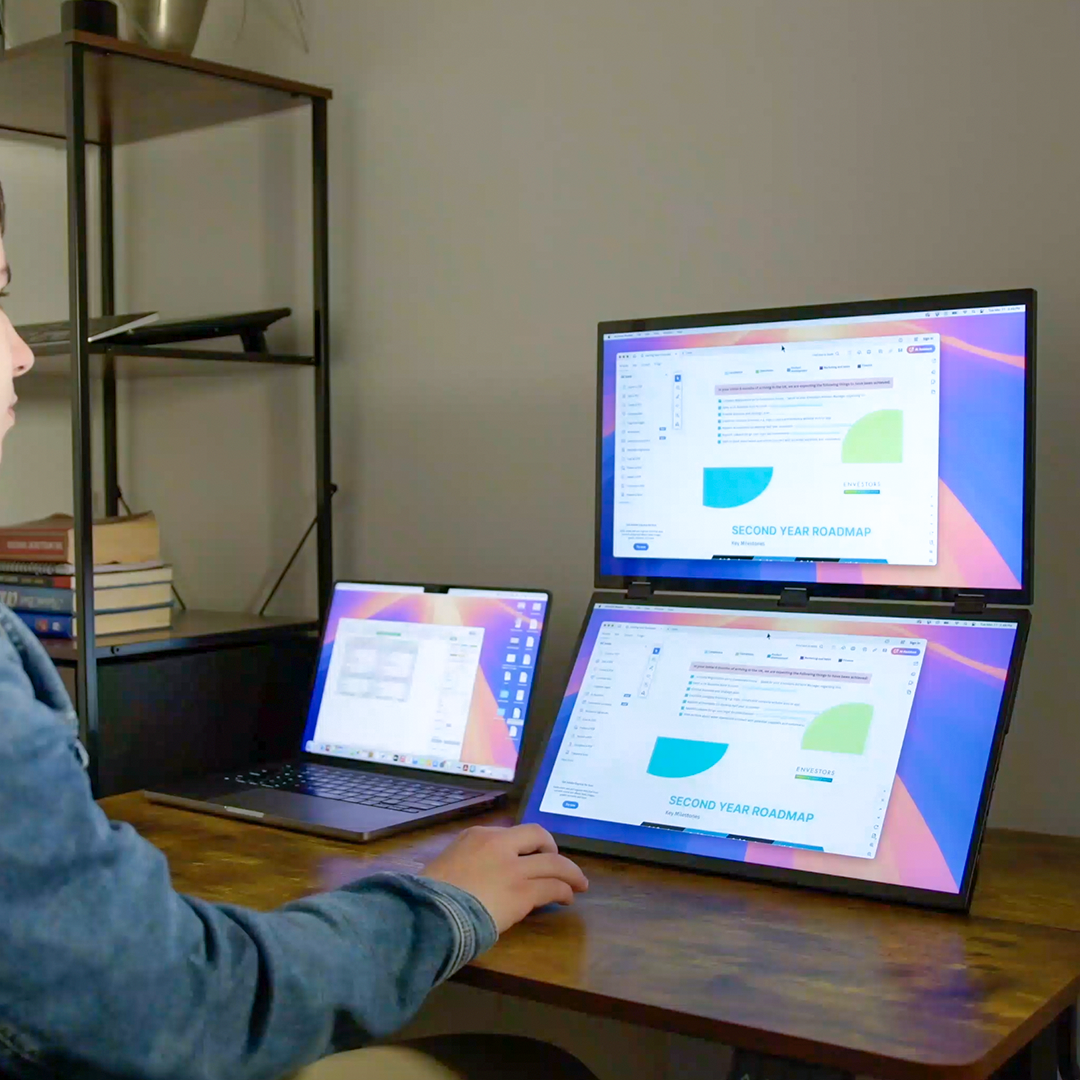 Dual 4K Display Redefines Mobile Productivity