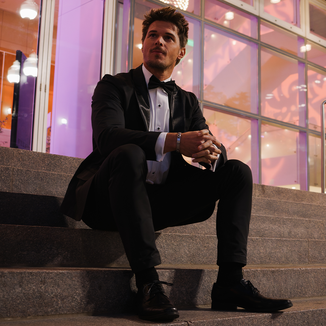 The Tuxedo That Moves With You