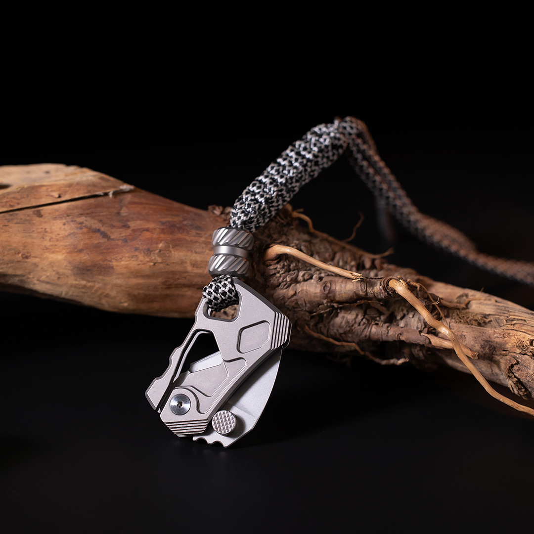 The Titanium Cutter For Your Keychain