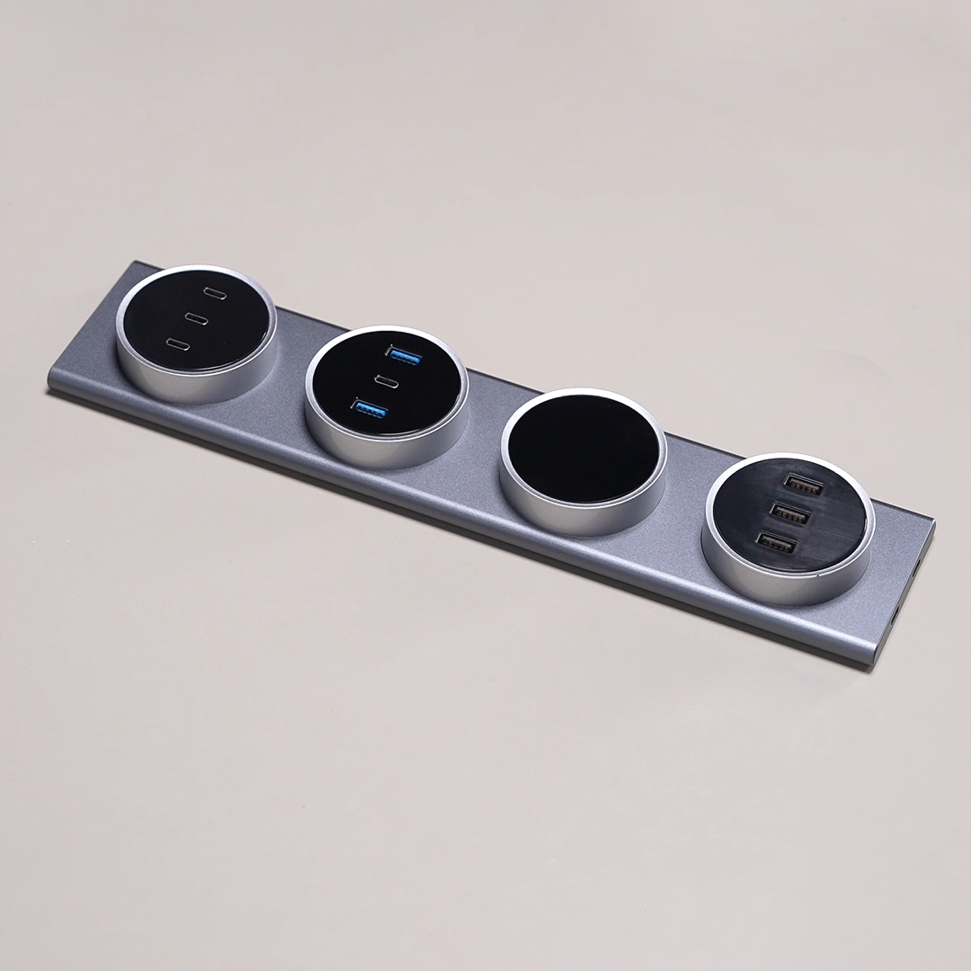 The Modular Hub That Clicks Into Place