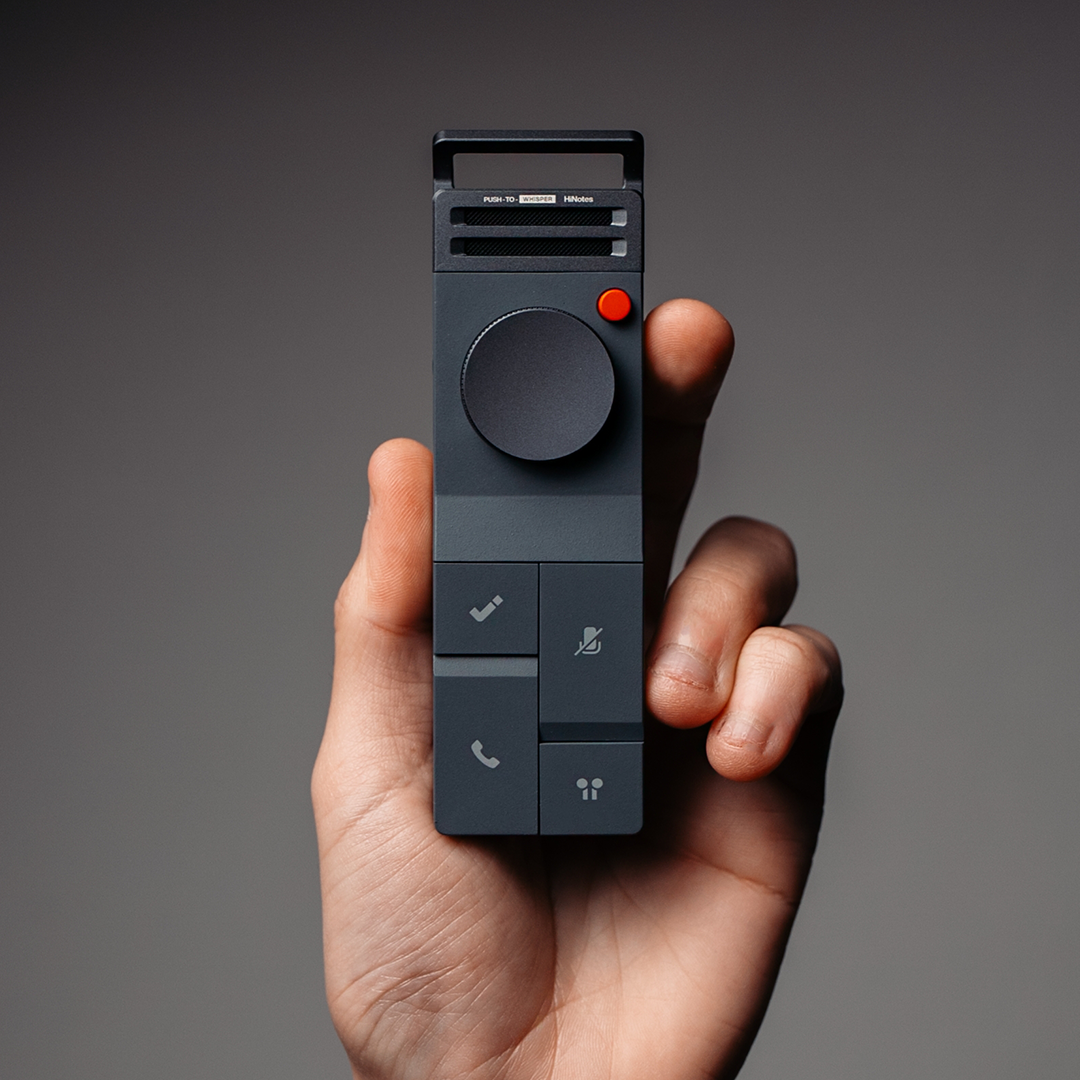 FOEUYTE AI VOICE RECORDER ブラック The AI Voice Recorder That Works With Your AirPods - First Backer