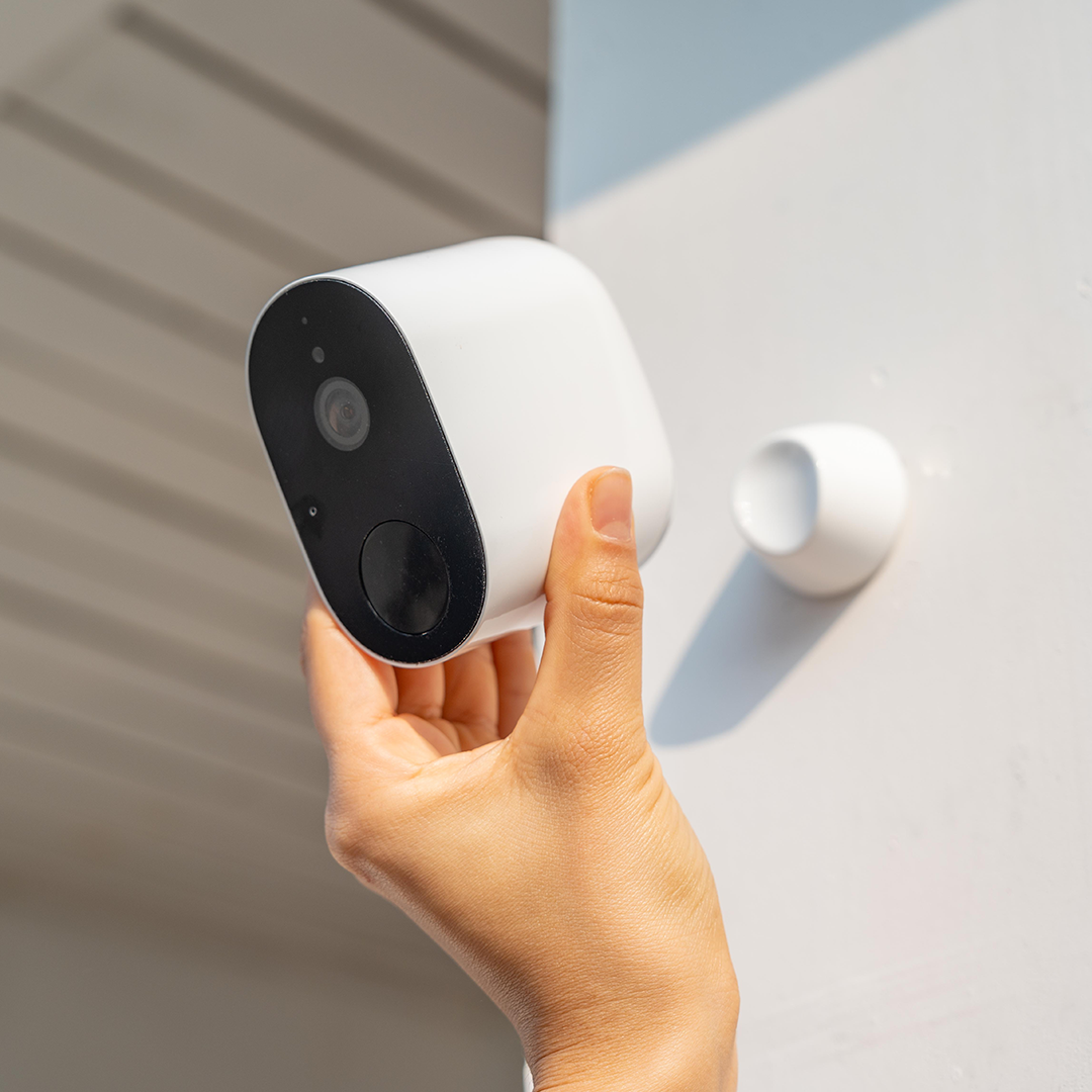 The First Home Camera That Understands What It Sees