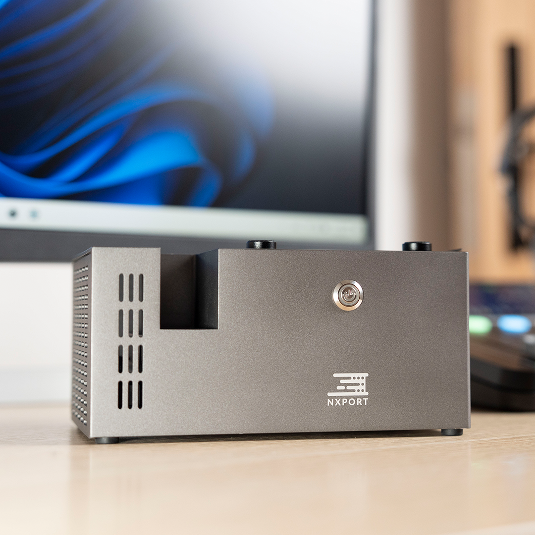 650W eGPU Dock for Thunderbolt Laptops