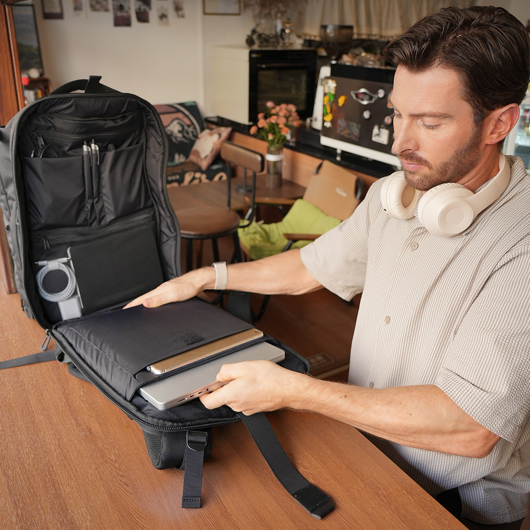 28L Center-Line Access Backpack