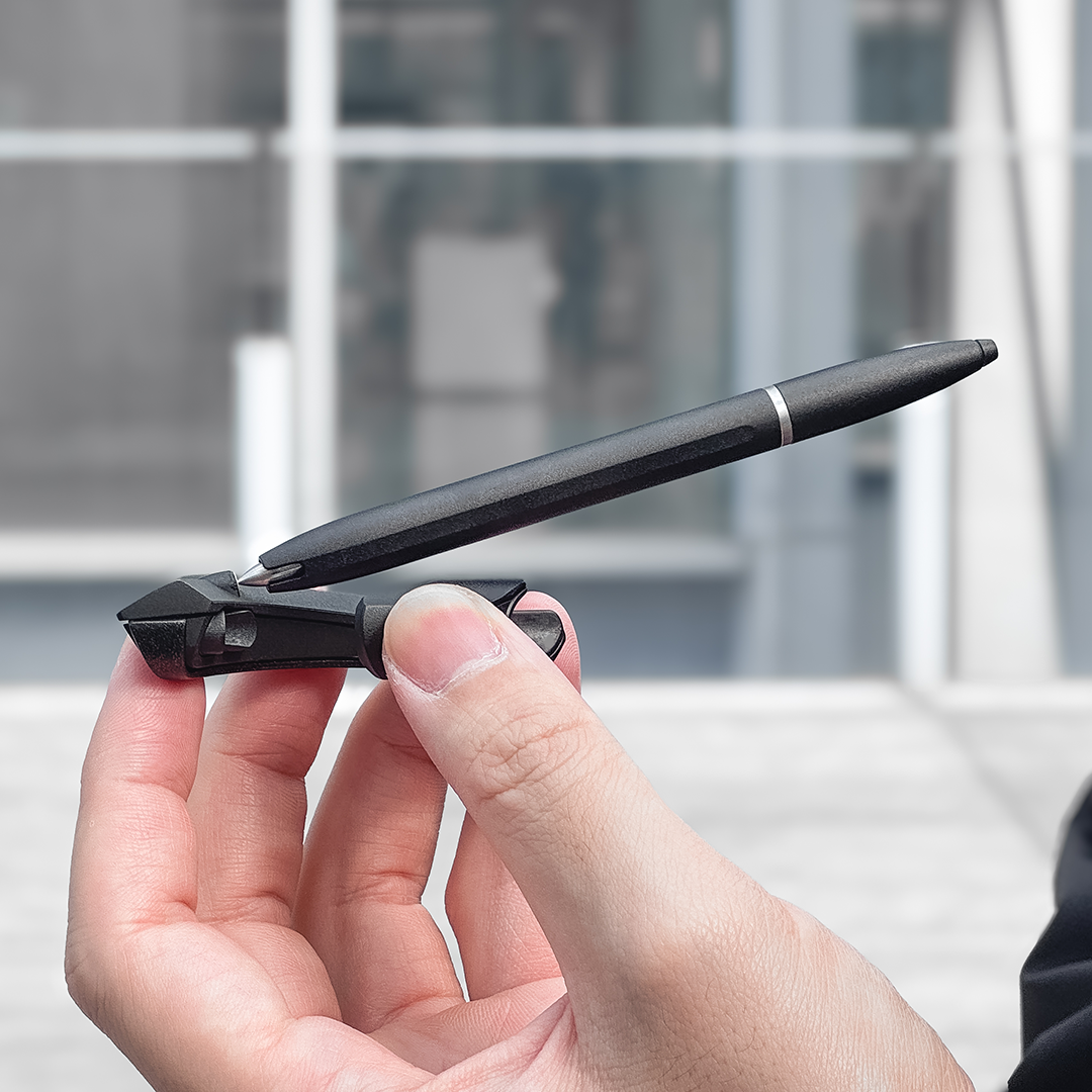 The Floating Pen Built For Everyday Carry