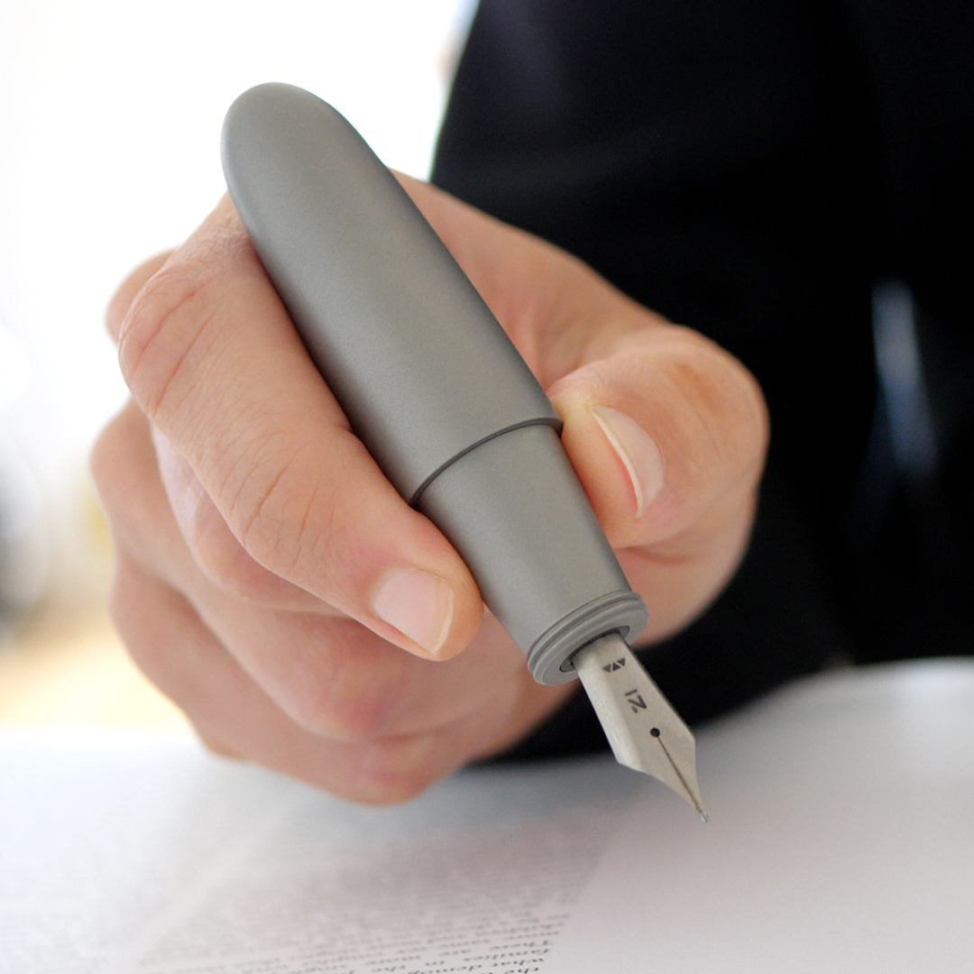 Titanium Fountain And Rollerball Pen