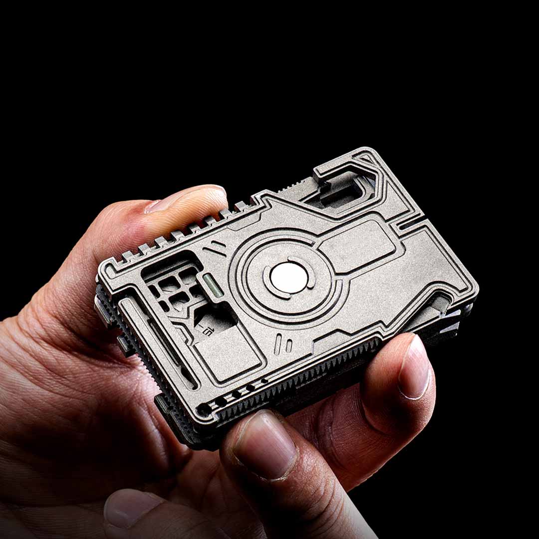 100 Tools In 5 Titanium Cards