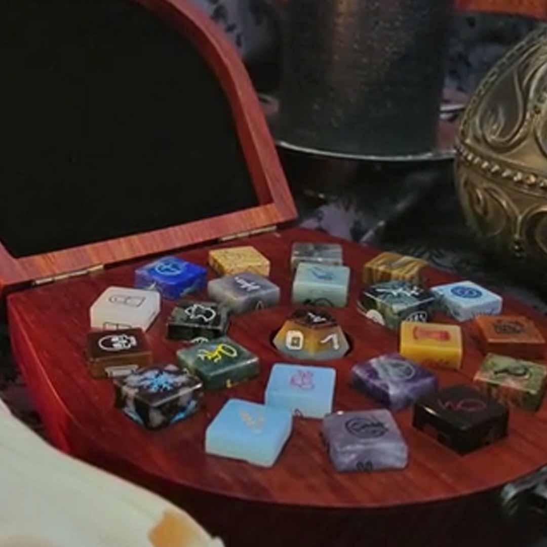 Divination, Reinvented in Dice Form