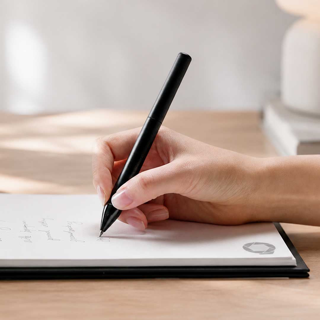 Front-Third Balanced Pen For Effortless Flow