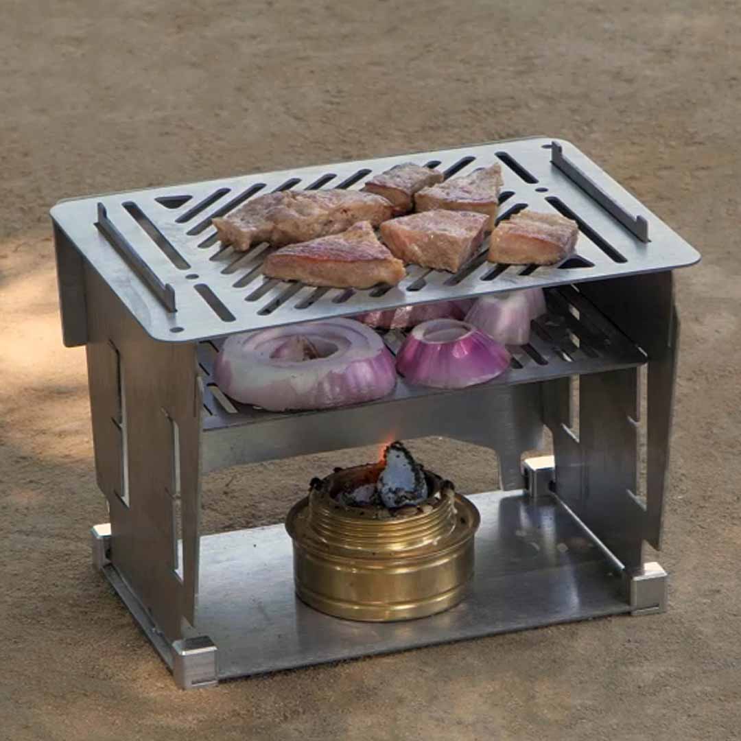 Flat-Pack Firepower For Camp Cooking