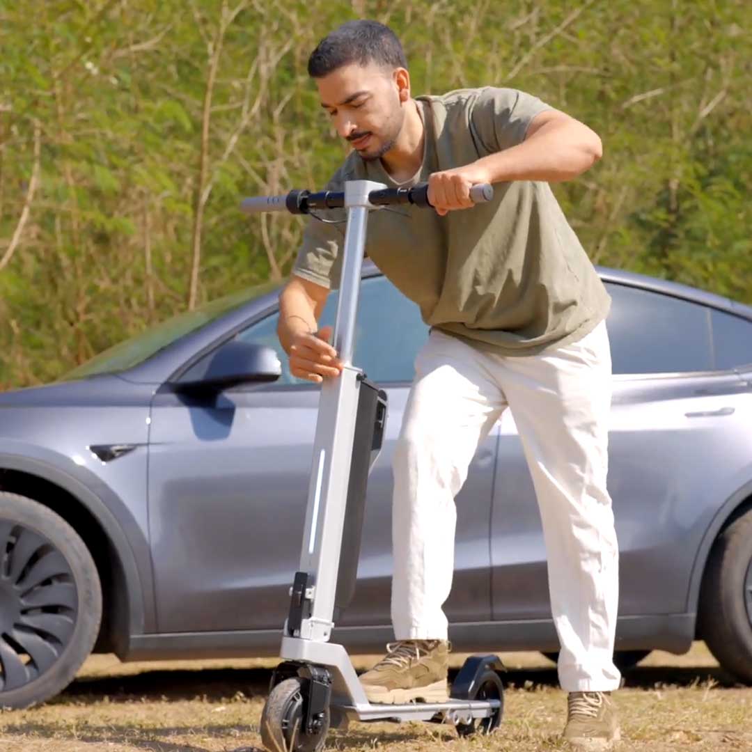 AI Powered Compact Scooter