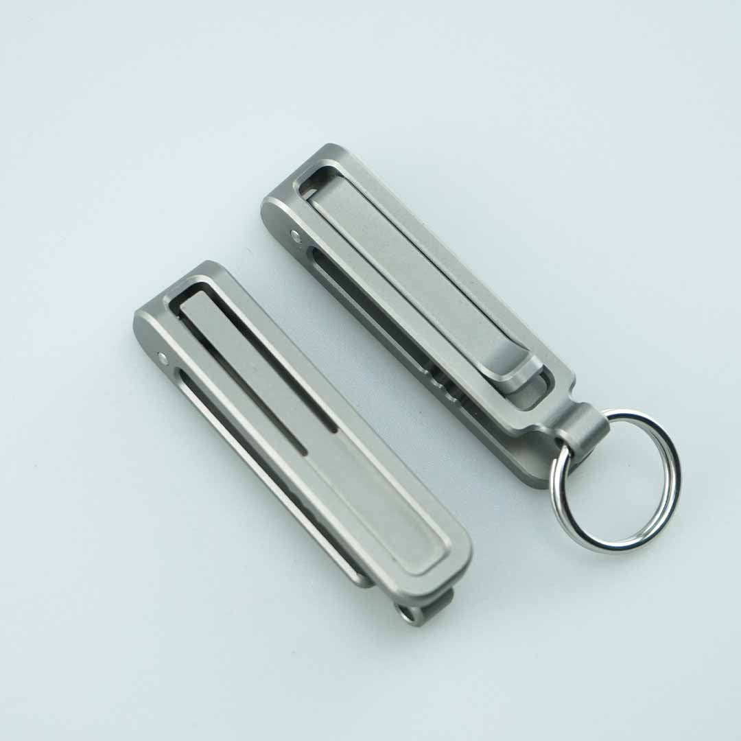 The Clip Keychain That Locks Everywhere