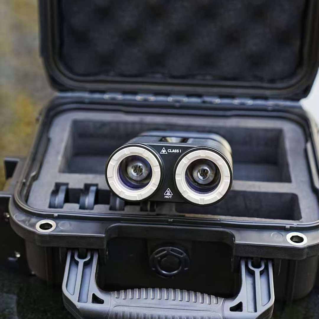 Light That Reaches 2 Kilometers