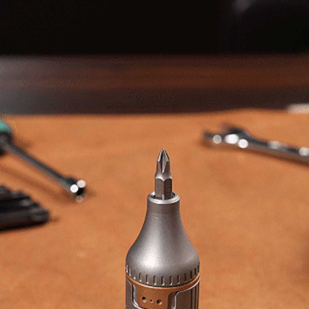 Ergonomic Driver With Precision