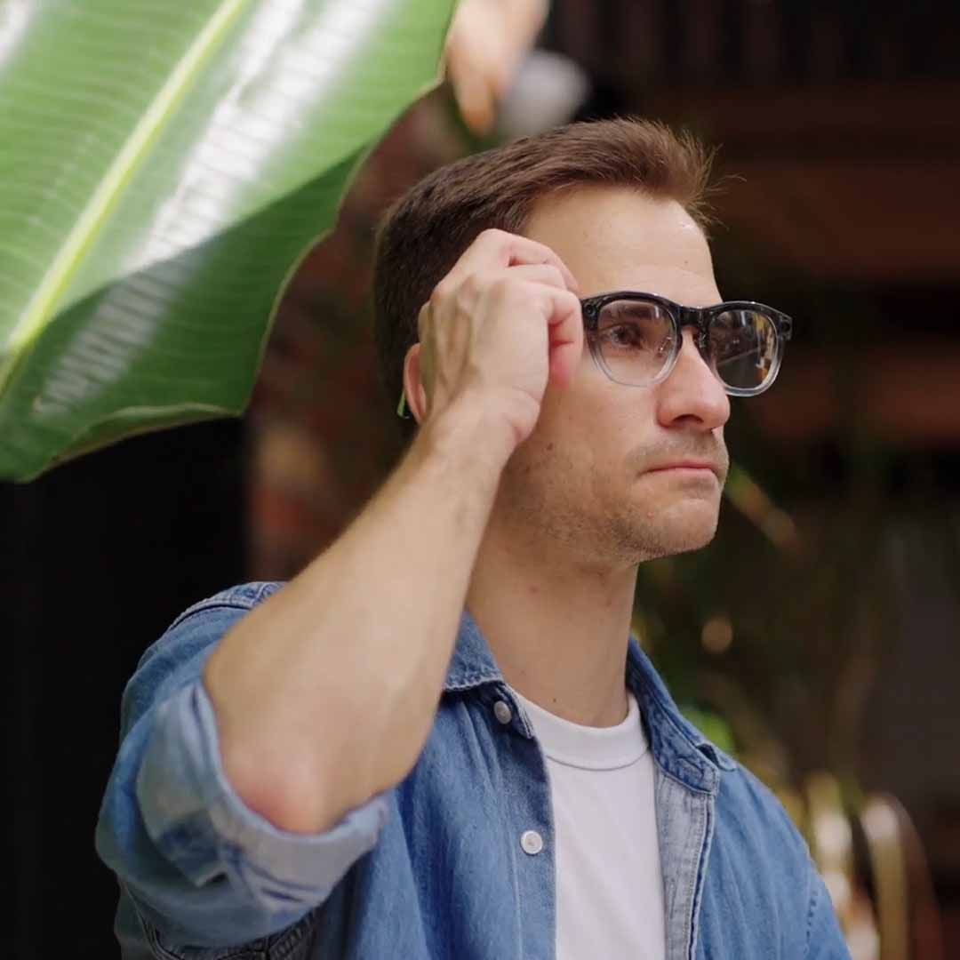 12MP AI Glasses, 2K Photos, Open-Ear Audio