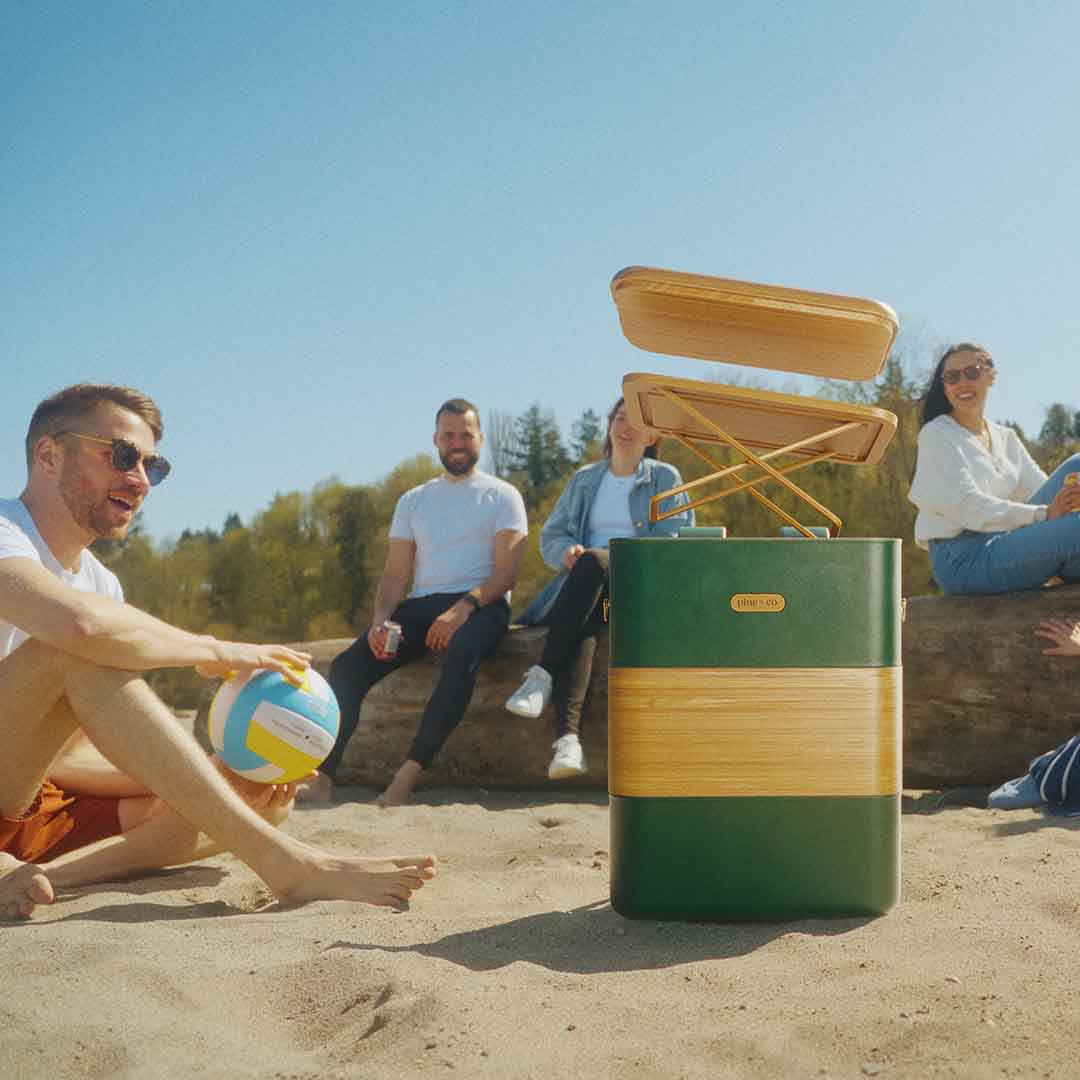 A Picnic Basket You Can Wear